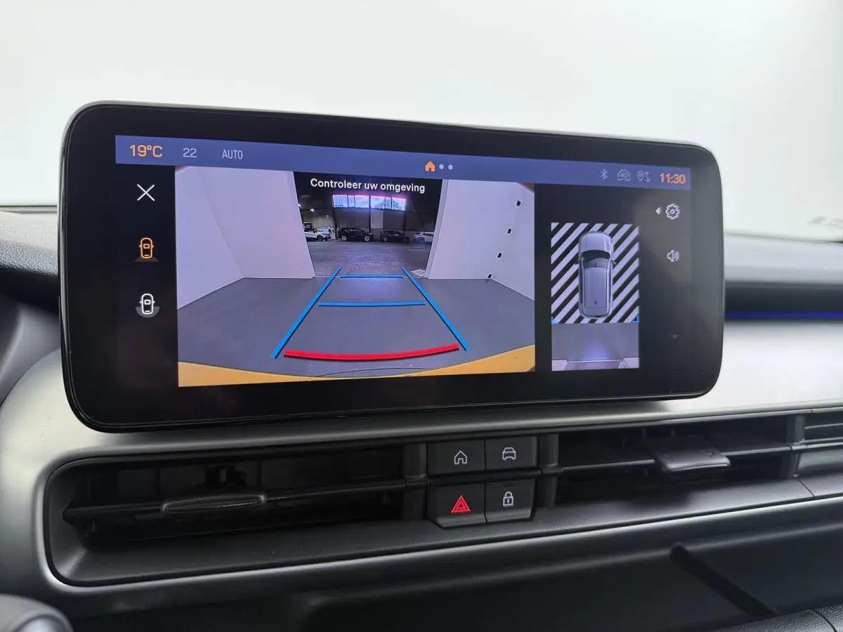 1.2 e-Hybrid Summit | Achteruitrijcamera | Airco (automatisch) | Apple Carplay/Android Auto|telefoonintegratie premium