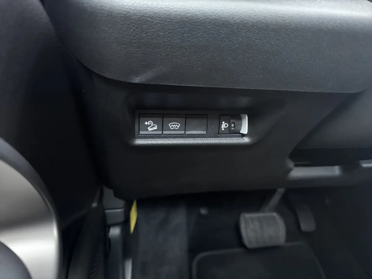 1.2 e-Hybrid Summit | Achteruitrijcamera | Airco (automatisch) | Apple Carplay/Android Auto|telefoonintegratie premium