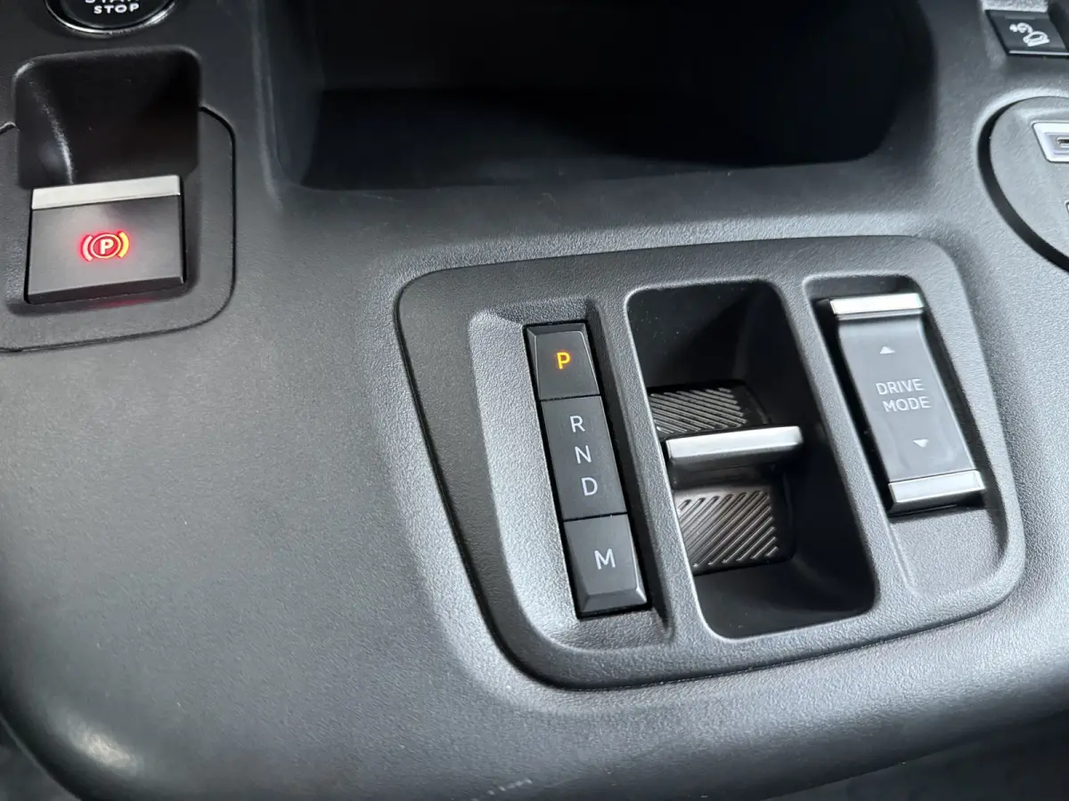 1.5 BlueHDi 130 EAT8 S&S L1 | Achteruitrijcamera | Airco (automatisch) | Apple Carplay/Android Auto|telefoonintegratie premium