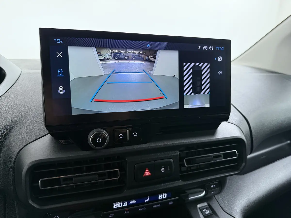 1.5 BlueHDi 130 EAT8 S&S L1 | Achteruitrijcamera | Airco (automatisch) | Apple Carplay/Android Auto|telefoonintegratie premium