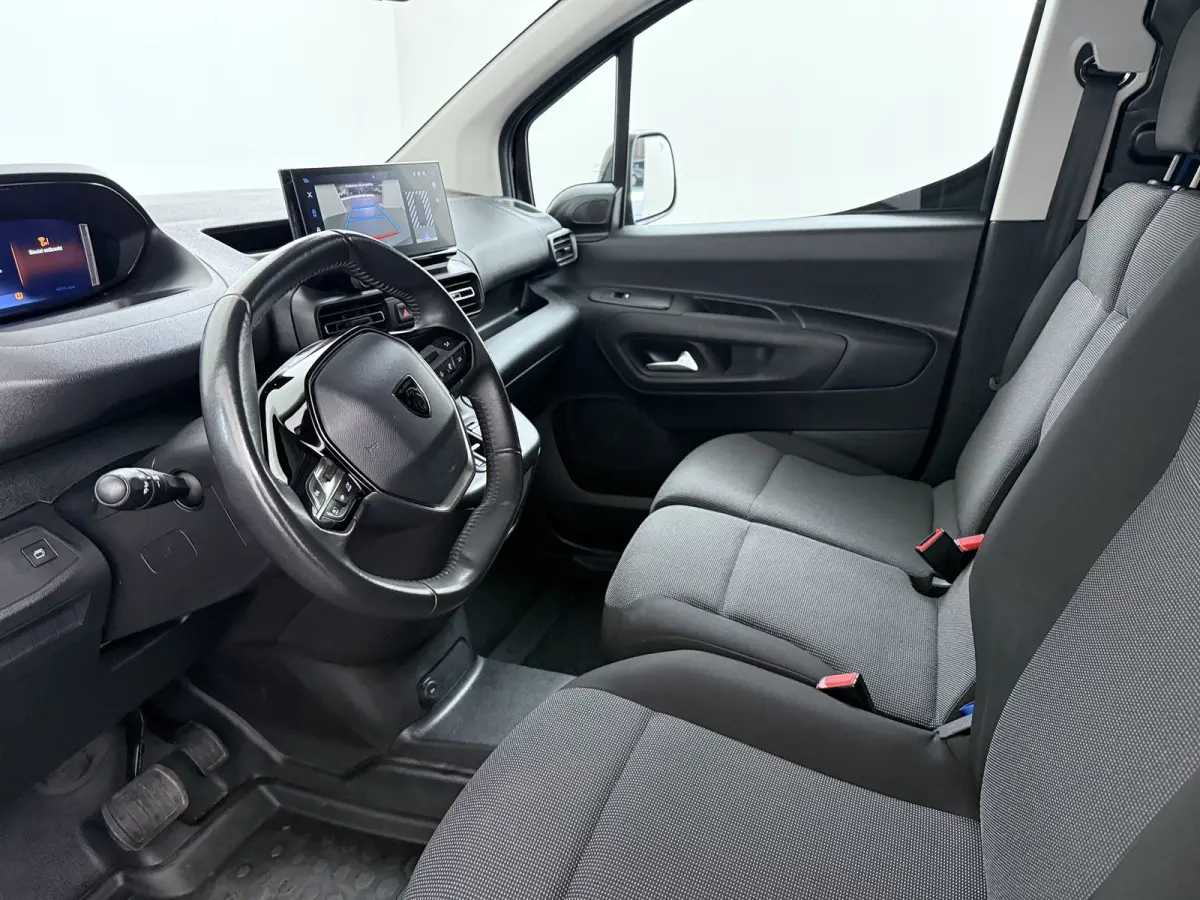 1.5 BlueHDi 130 EAT8 S&S L1 | Achteruitrijcamera | Airco (automatisch) | Apple Carplay/Android Auto|telefoonintegratie premium