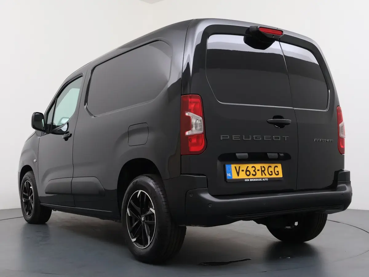 1.5 BlueHDi 130 EAT8 S&S L1 | Achteruitrijcamera | Airco (automatisch) | Apple Carplay/Android Auto|telefoonintegratie premium