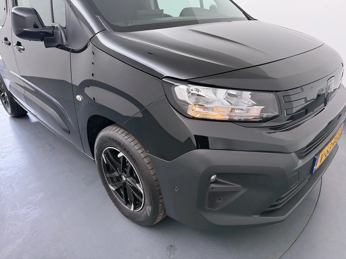 1.5 BlueHDi 130 EAT8 S&S L1 | Achteruitrijcamera | Airco (automatisch) | Apple Carplay/Android Auto|telefoonintegratie premium