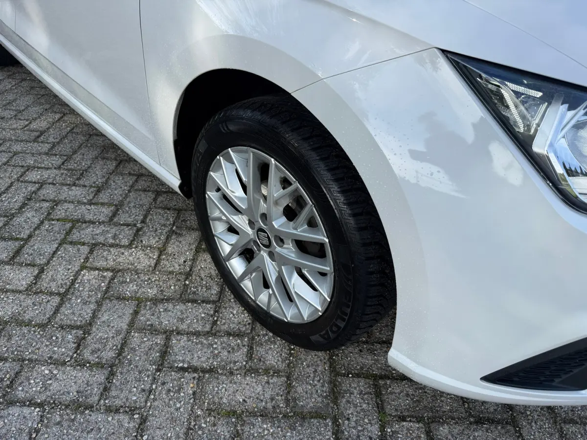 1.0 TSI Excellence CAMERA I PDC I CLIMA I STOELVERW I BLUETOOTH
