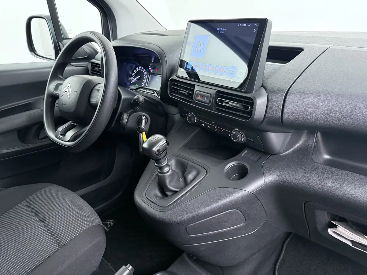 1.5 BlueHDI 100 L2 | Airco | Apple Carplay/Android Auto|telefoonintegratie premium | Centrale deurvergrendeling met afstandsbediening