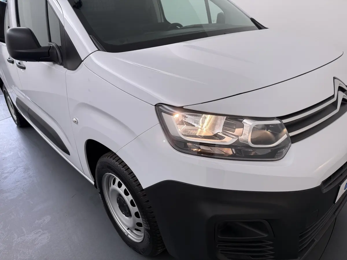 1.5 BlueHDI 100 L2 | Airco | Apple Carplay/Android Auto|telefoonintegratie premium | Centrale deurvergrendeling met afstandsbediening