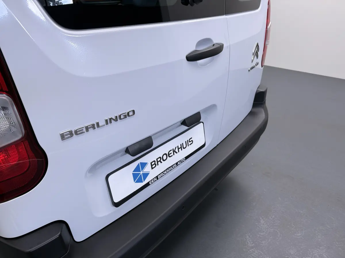 1.5 BlueHDI 100 L2 | Airco | Apple Carplay/Android Auto|telefoonintegratie premium | Centrale deurvergrendeling met afstandsbediening