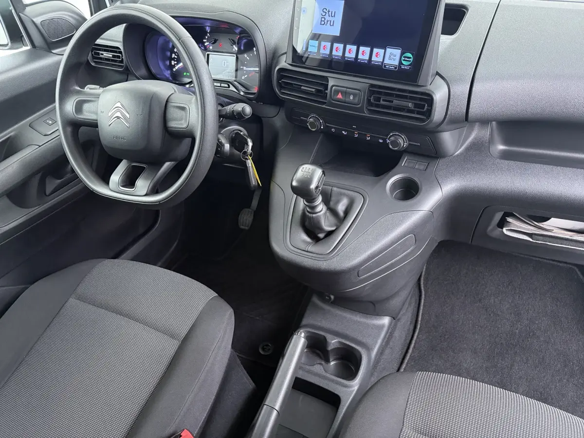 1.5 BlueHDI 100 L2 | Airco | Apple Carplay/Android Auto|telefoonintegratie premium | Centrale deurvergrendeling met afstandsbediening