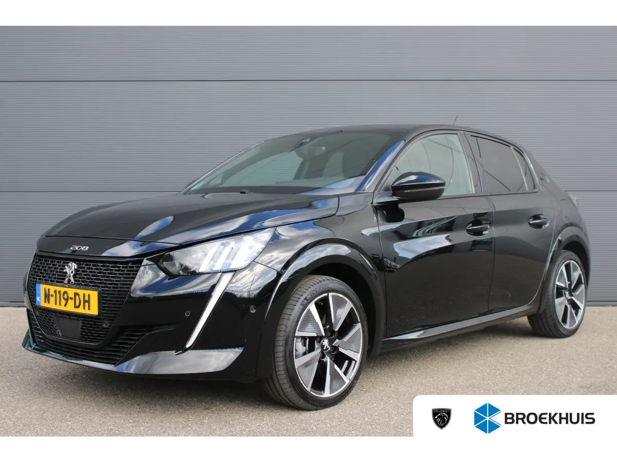 EV GT 350 50 kWh | Fase 3 laden | Navigatie | Camera | Full LED | NL auto | Apple carplay | 78.000km |