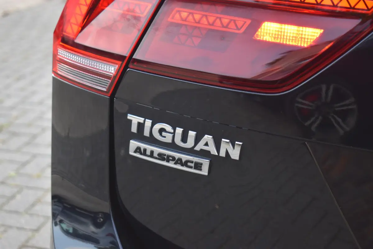 2.0 TSI 4Motion R-LINE PANO LED NAVI