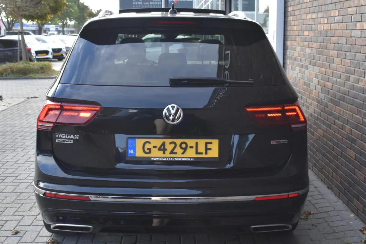 2.0 TSI 4Motion R-LINE PANO LED NAVI