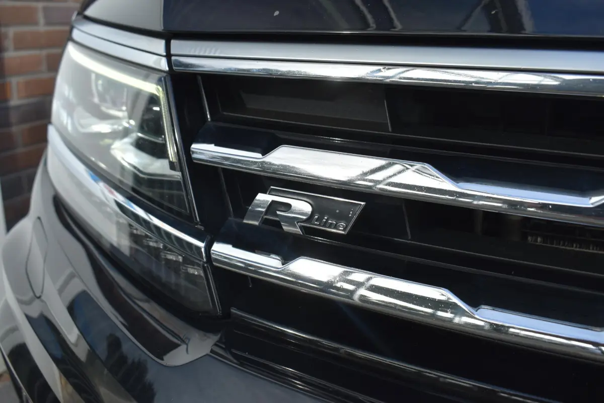 2.0 TSI 4Motion R-LINE PANO LED NAVI