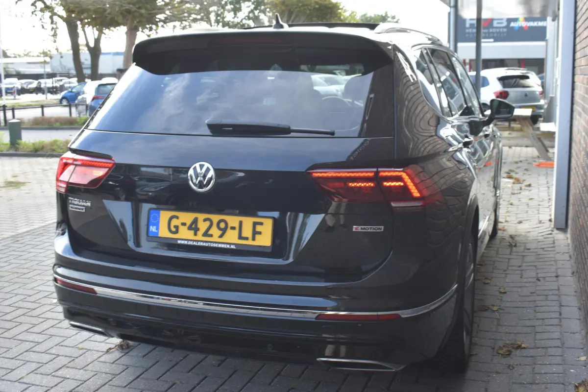 2.0 TSI 4Motion R-LINE PANO LED NAVI