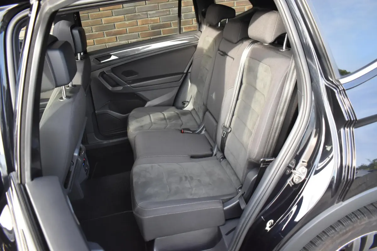 2.0 TSI 4Motion R-LINE PANO LED NAVI