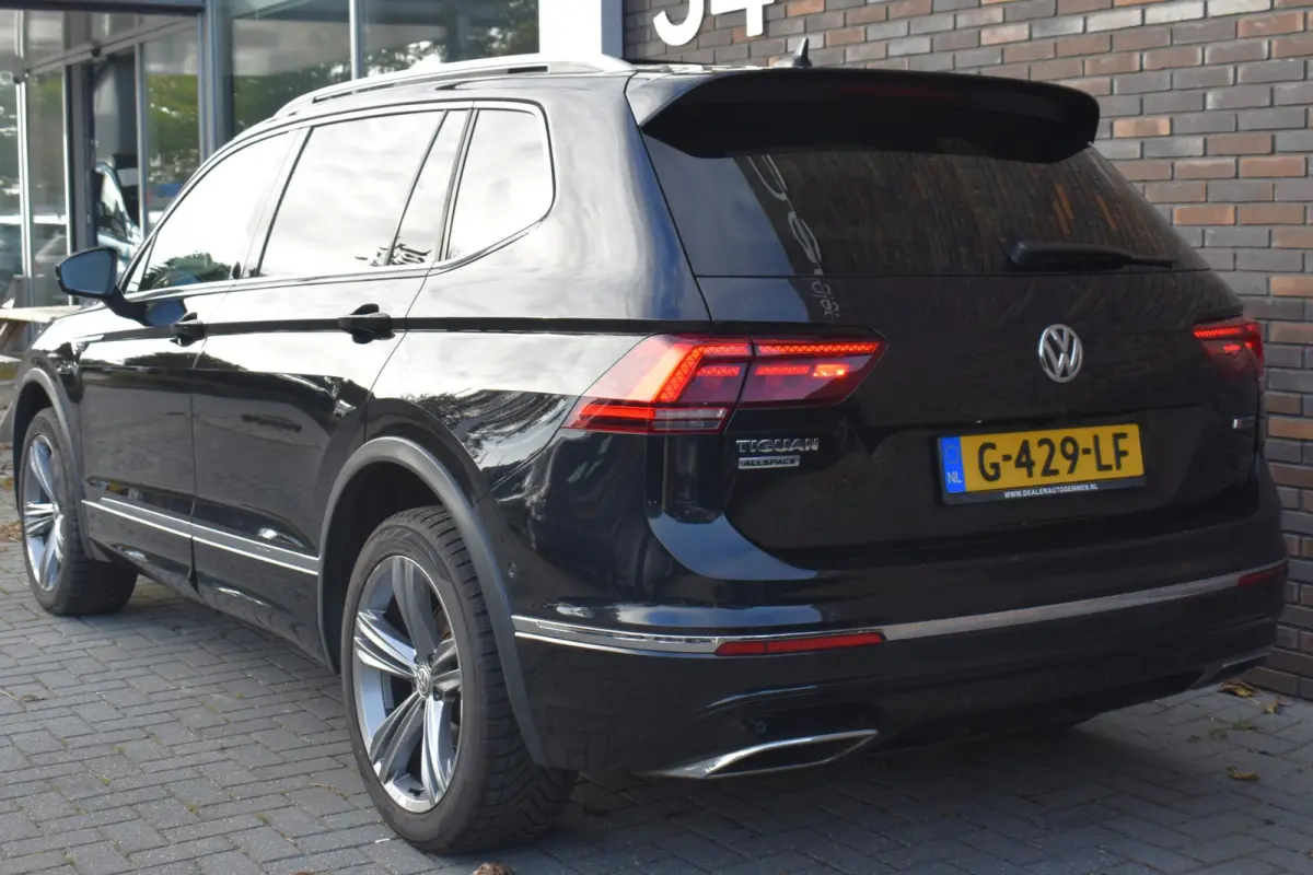 2.0 TSI 4Motion R-LINE PANO LED NAVI