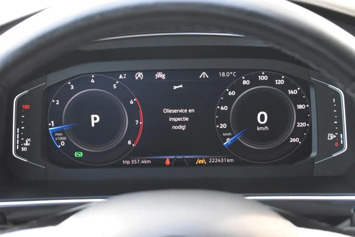 2.0 TSI 4Motion R-LINE PANO LED NAVI