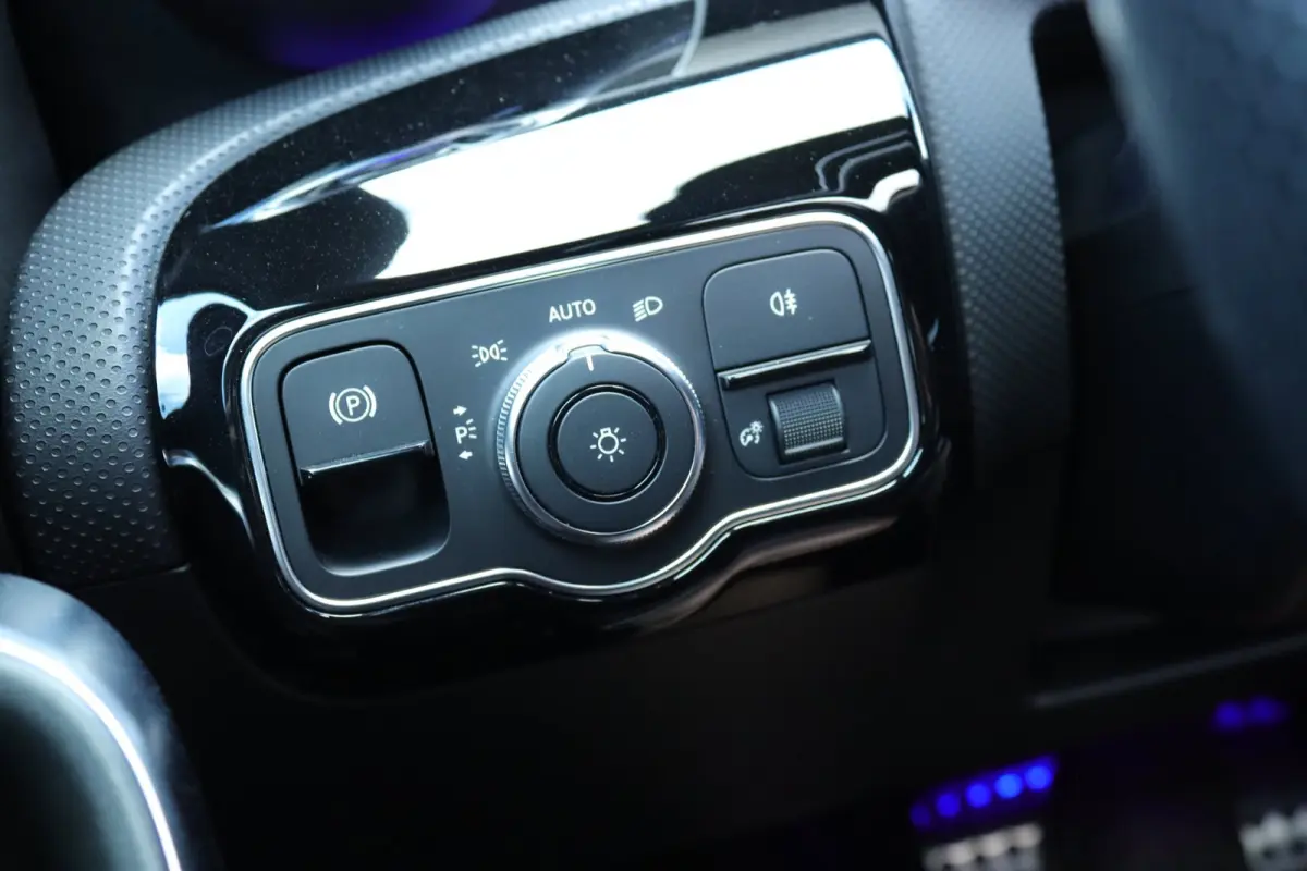 A-Klasse A 250 A250 4Matic AMG Line sedan / sfeerverlichting / pano /carplay