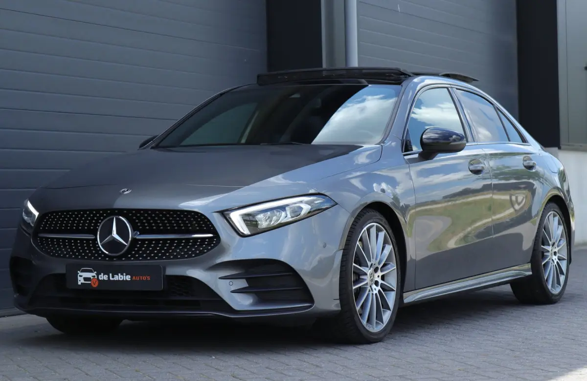 A-Klasse A 250 A250 4Matic AMG Line sedan / sfeerverlichting / pano /carplay