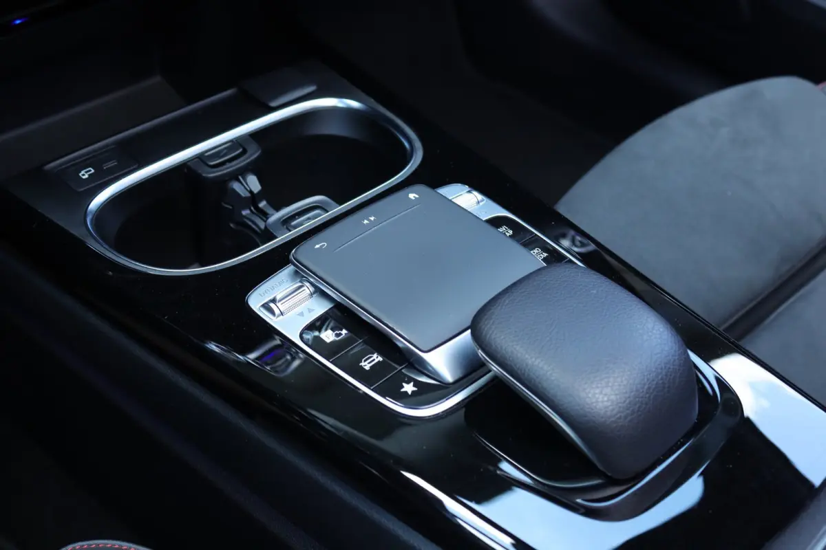 A-Klasse A 250 A250 4Matic AMG Line sedan / sfeerverlichting / pano /carplay