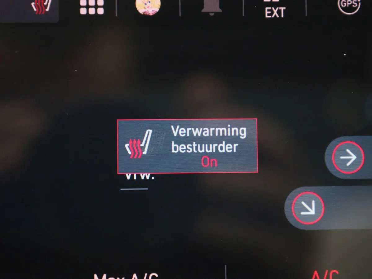 42 kWh La Prima | ACHTERUITRIJCAMERA | STOELVERWARMING | APPLE CARPLAY - ANDROID AUTO | LEDEREN BEKLEDING | CLIMATE CONTROL |