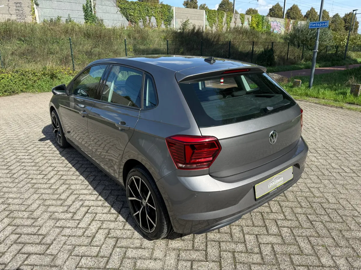 1.0 TSI Highline R-LINE VELGEN I CARPLAY I PDC I STOELVER I NWE APK