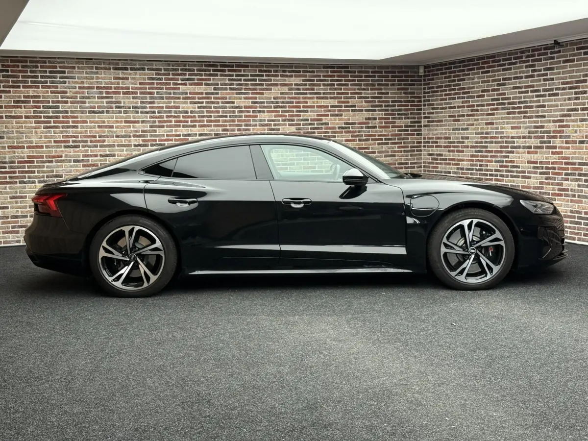 RS 93 kWh DAK SFEER HEADUP CARPLAY LUCHTVERING SOH 92%