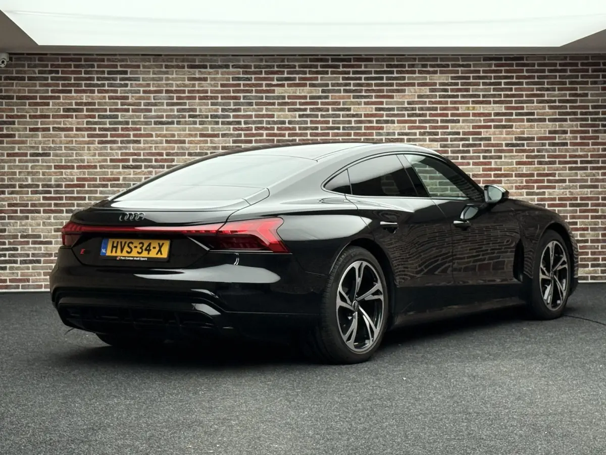 RS 93 kWh DAK SFEER HEADUP CARPLAY LUCHTVERING SOH 92%