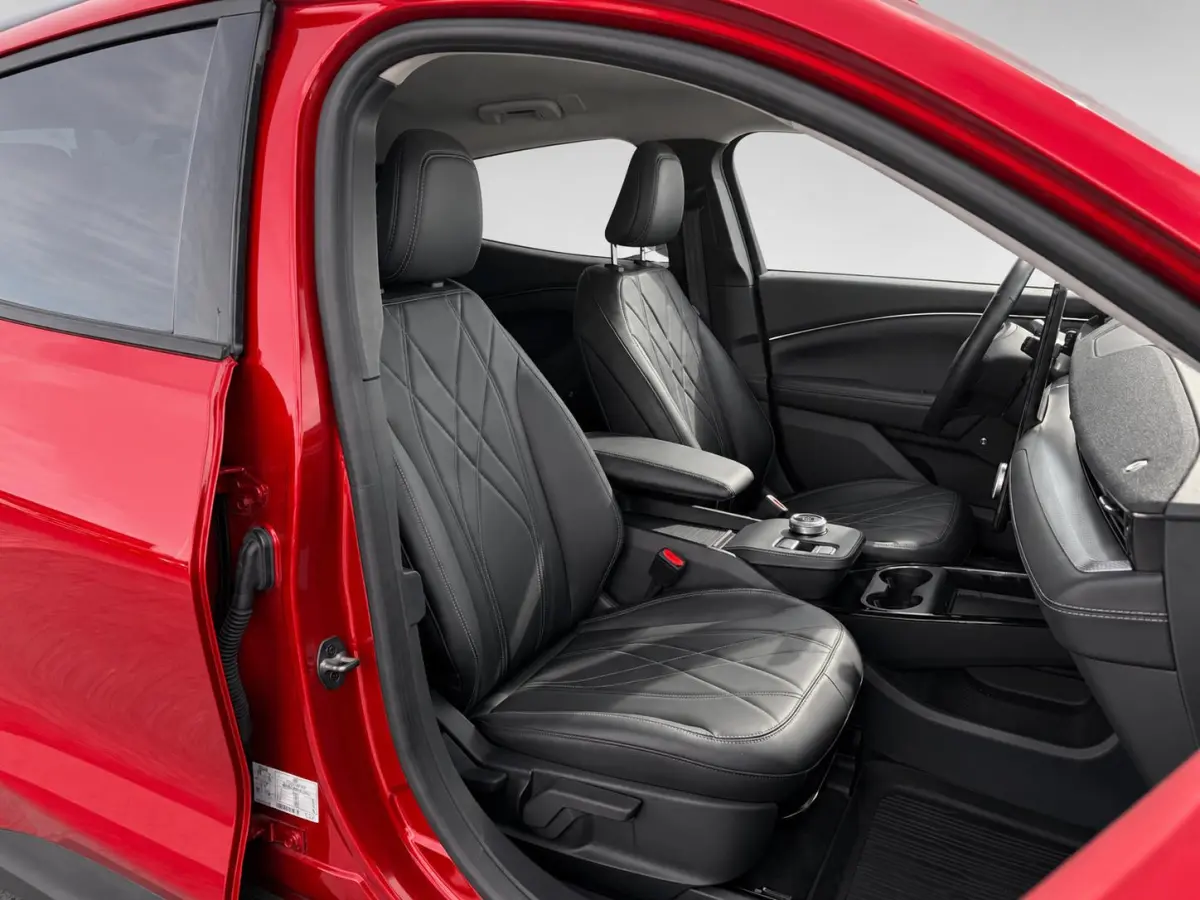 RWD 75 kWh | Automaat | Navigatie | 360 Camera | Keyless | Stoel- Stuurverwarming | Cruise Control | Elektrische Achterklep | Bang & Olufsen | Apple Carplay | Android Auto | Lichtmetalen Vel