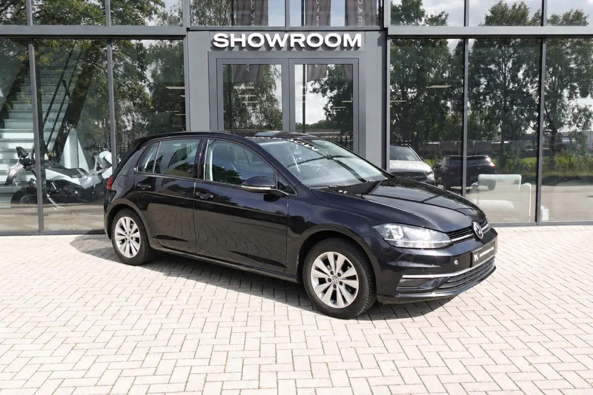 1.0 TSI Comfortline PDC NAVI ACC