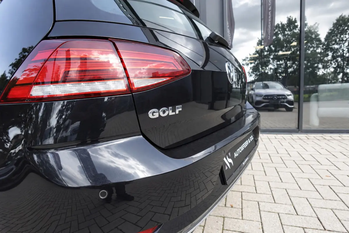 1.0 TSI Comfortline PDC NAVI ACC