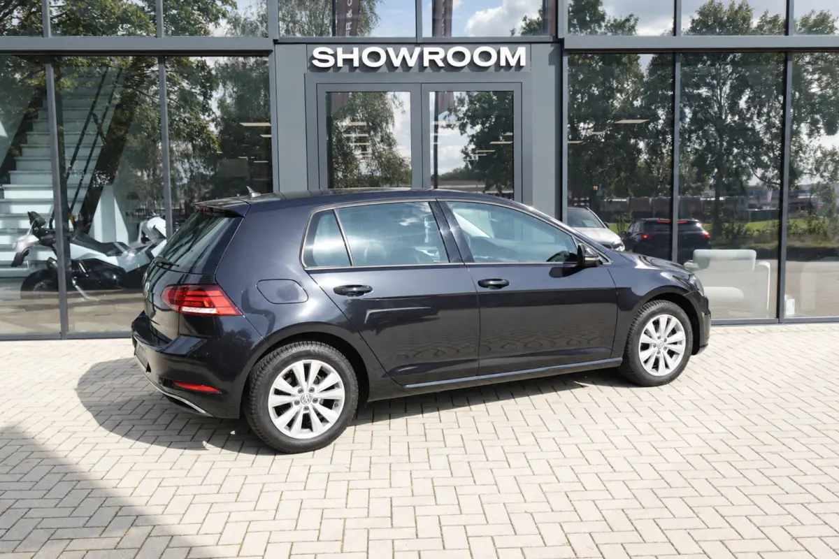 1.0 TSI Comfortline PDC NAVI ACC