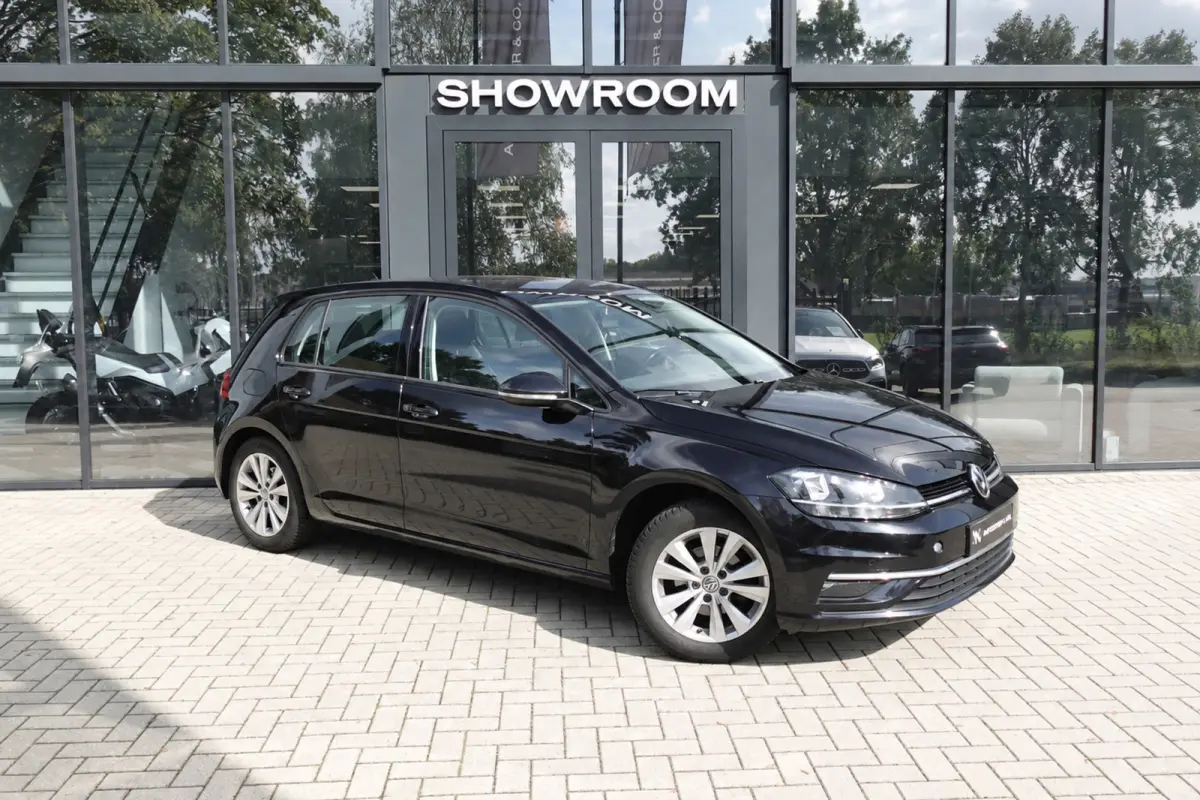 1.0 TSI Comfortline PDC NAVI ACC