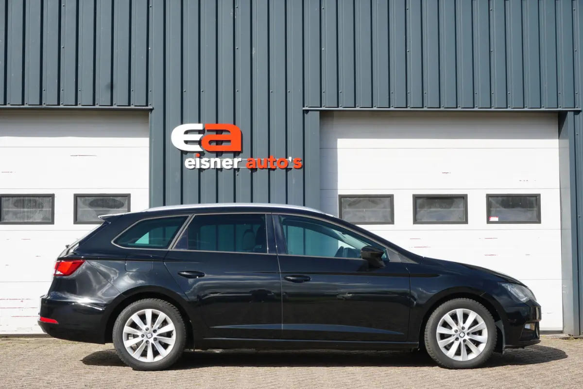 1.0 TSI Style Business Intense | CARPLAY | ADAPT. CRUISE | CLIMATE |