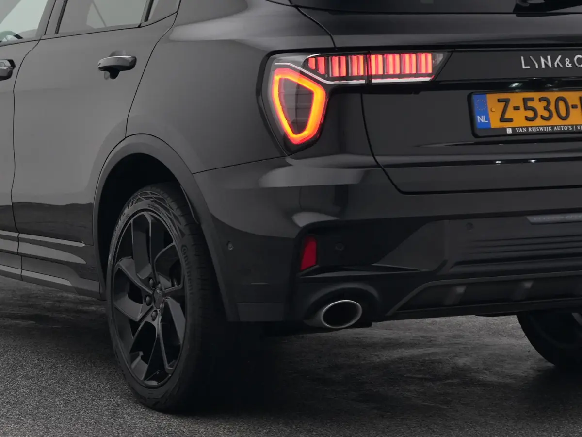 1.5 Plug-in Hybrid | 360° | BLACK | ZWARTE HEMEL | NLD AUTO