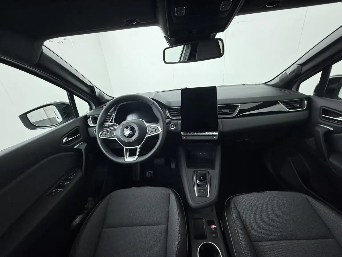 1.8 HEV AT Intense+ | €2.000 voorraadvoordeel | Keyless entry en go | Stoelverwarming | Adaptieve Cruise Control | Parkeersensoren rondom |