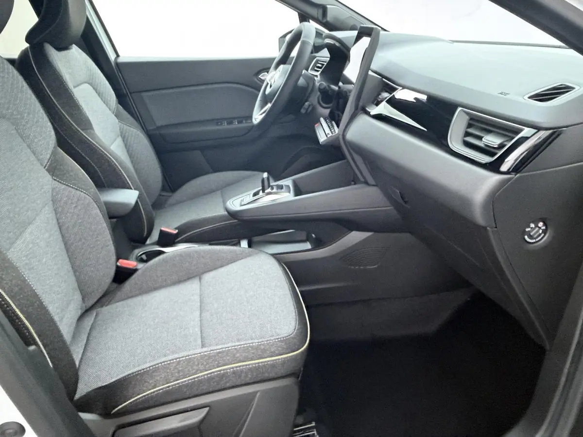 1.8 HEV AT Intense+ | €2.000 voorraadvoordeel | Keyless entry en go | Stoelverwarming | Adaptieve Cruise Control | Parkeersensoren rondom |