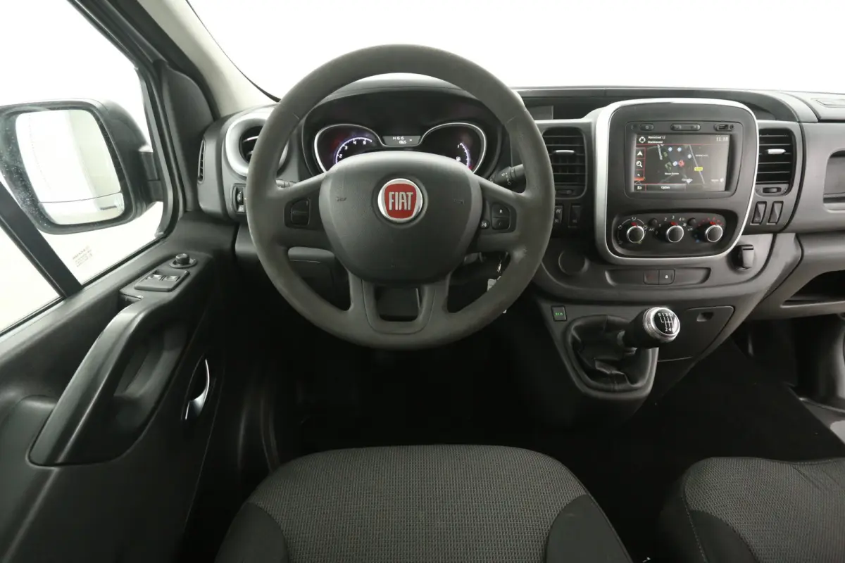 2.0 MultiJet 145PK L2H1 | Airco | Cruise | Camera | Navi | Trekhaak | 3 Zits | Parkeersens.