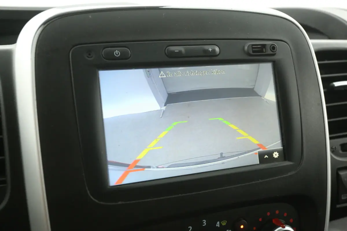 2.0 MultiJet 145PK L2H1 | Airco | Cruise | Camera | Navi | Trekhaak | 3 Zits | Parkeersens.