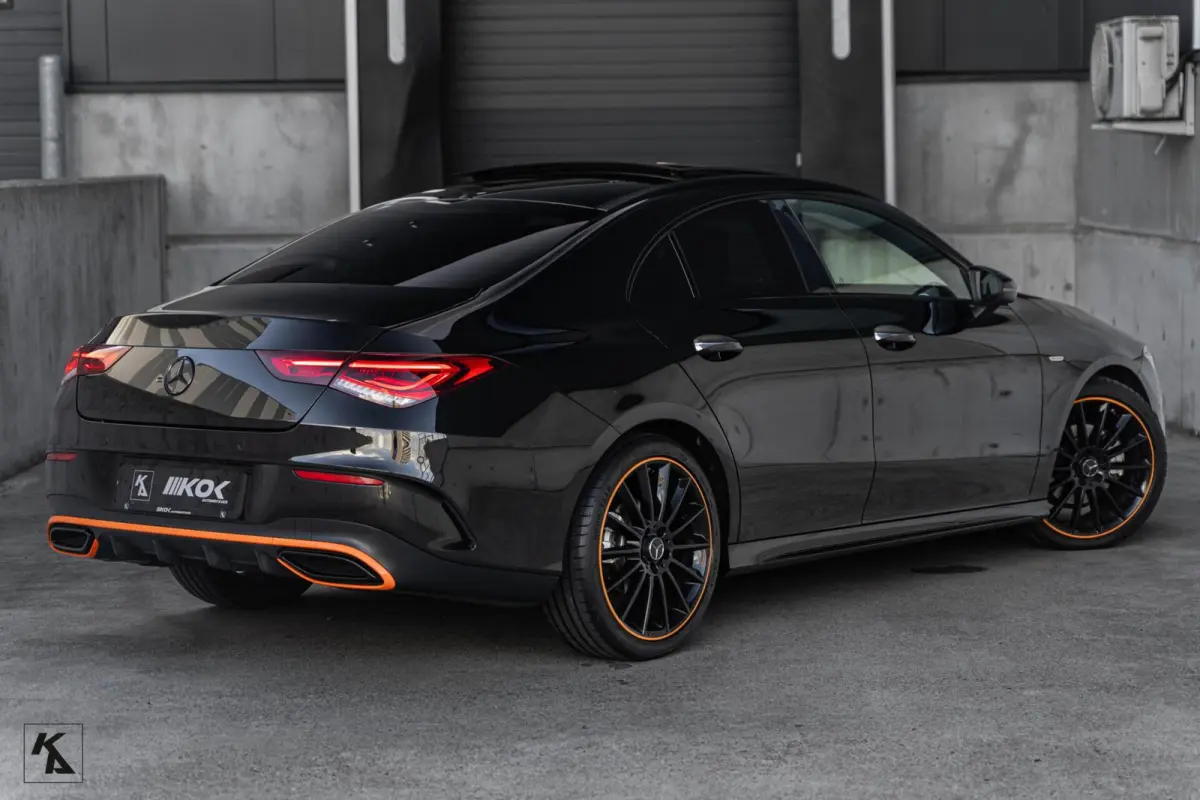 180 Orange Edition AMG Premium