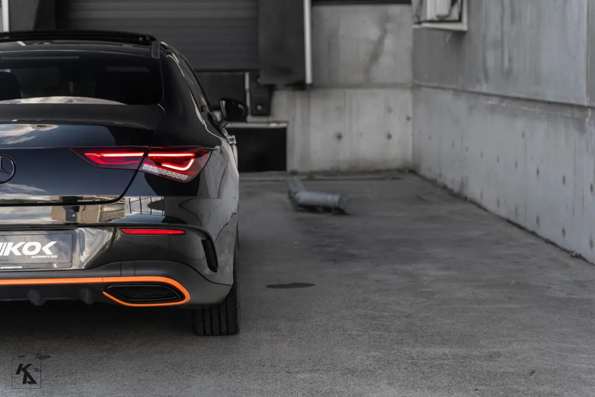 180 Orange Edition AMG Premium