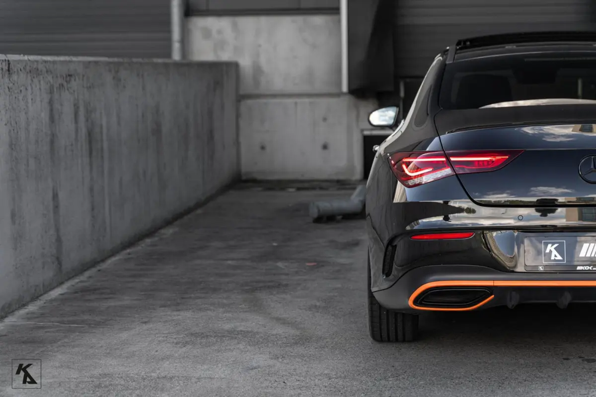 180 Orange Edition AMG Premium