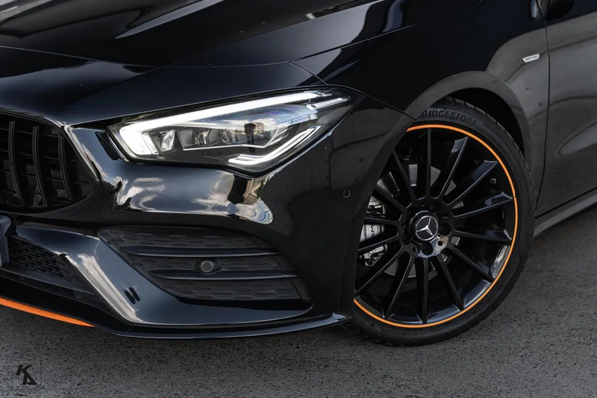 180 Orange Edition AMG Premium