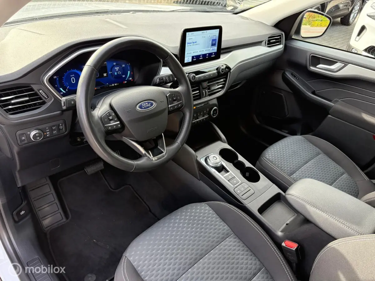 2.5 PHEV Titanium|CARPLAY|STOEL/STUUR.VERW|DAB|LED