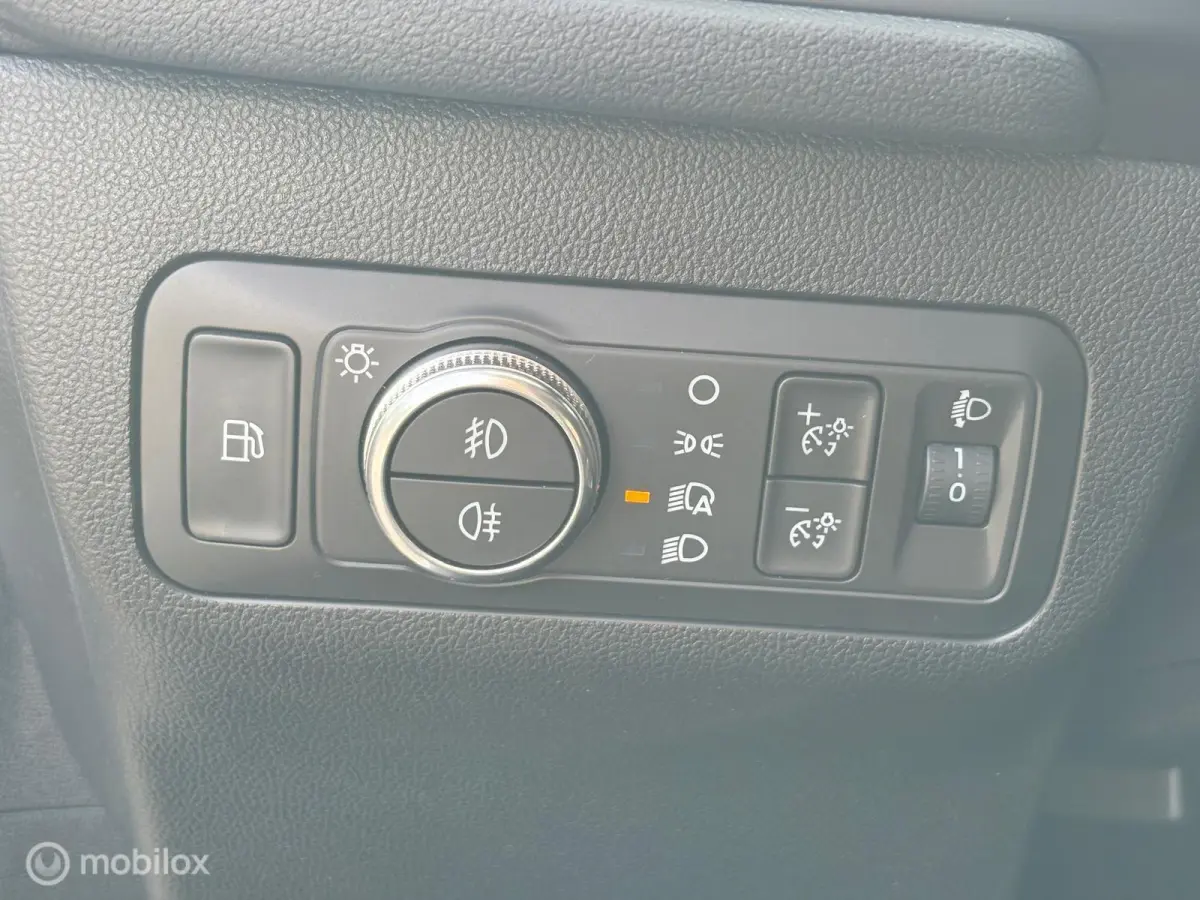 2.5 PHEV Titanium|CARPLAY|STOEL/STUUR.VERW|DAB|LED