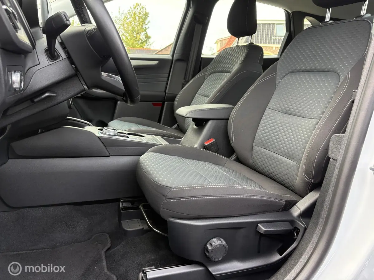 2.5 PHEV Titanium|CARPLAY|STOEL/STUUR.VERW|DAB|LED