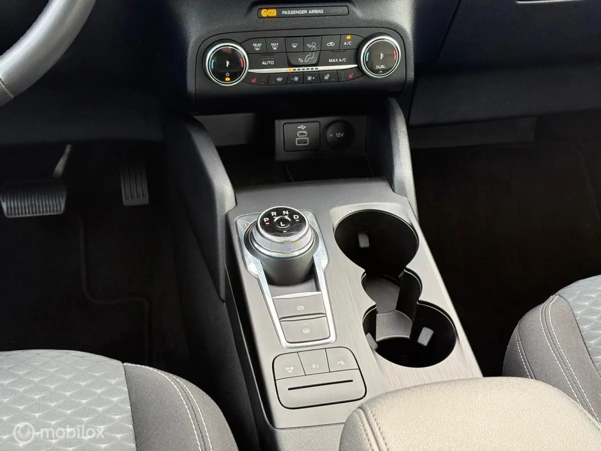 2.5 PHEV Titanium|CARPLAY|STOEL/STUUR.VERW|DAB|LED