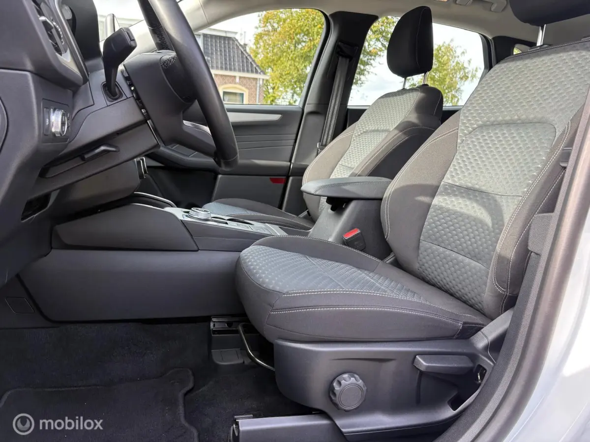 2.5 PHEV Titanium|CARPLAY|STOEL/STUUR.VERW|DAB|LED