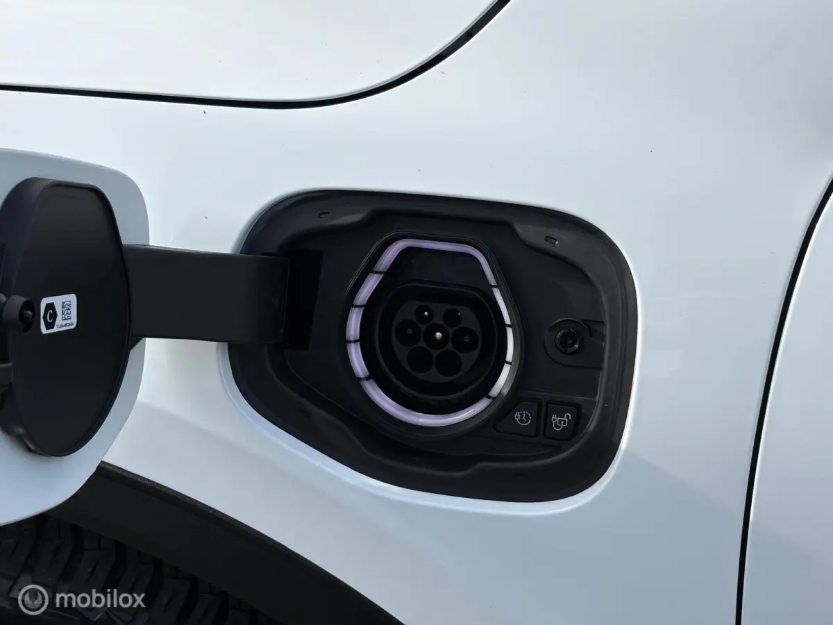 2.5 PHEV Titanium|CARPLAY|STOEL/STUUR.VERW|DAB|LED