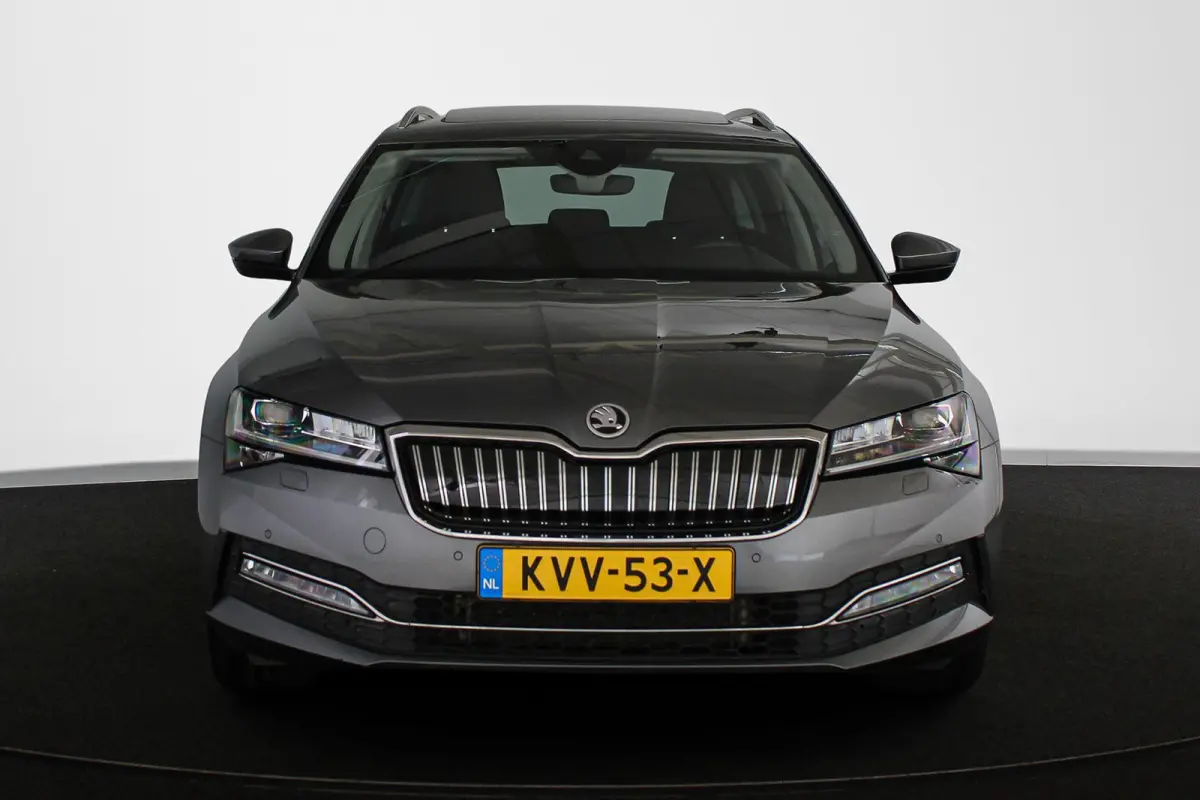 1.4 TSI iV Style Panoramadak Matrix LED Memory Virtual Cockpit