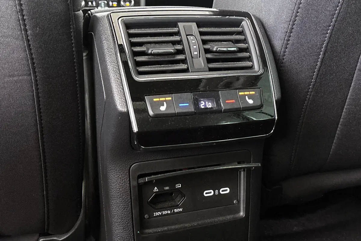 1.4 TSI iV Style Panoramadak Matrix LED Memory Virtual Cockpit